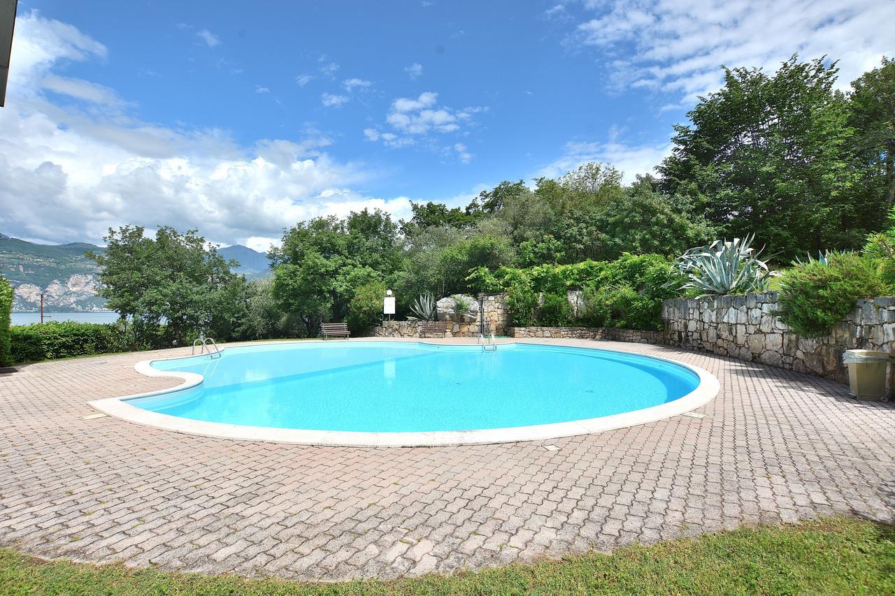 Residenza Candor With Pool Malcesine Exterior photo