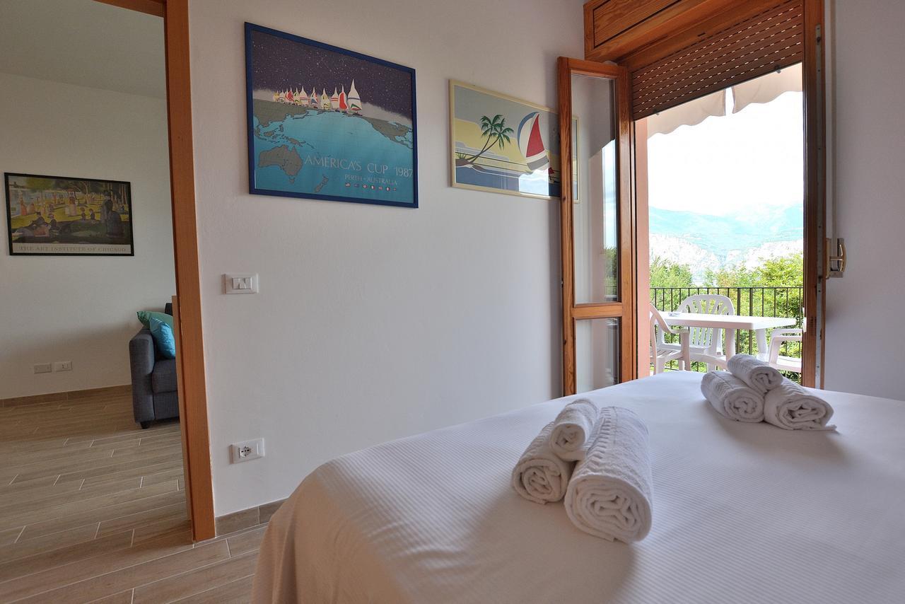 Residenza Candor With Pool Malcesine Exterior photo