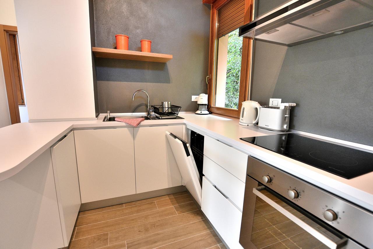 Residenza Candor With Pool Malcesine Exterior photo